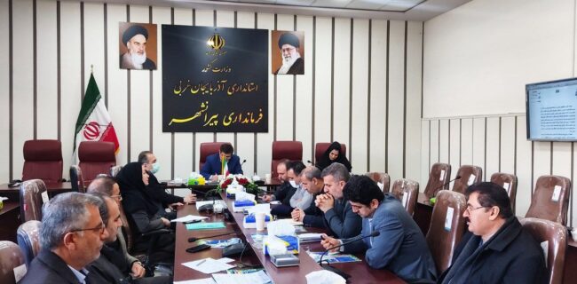 کارگروه جوانی جمعیت در پیرانشهر تشکیل جلسه داد کارگروه جوانی جمعیت در پیرانشهر تشکیل جلسه داد