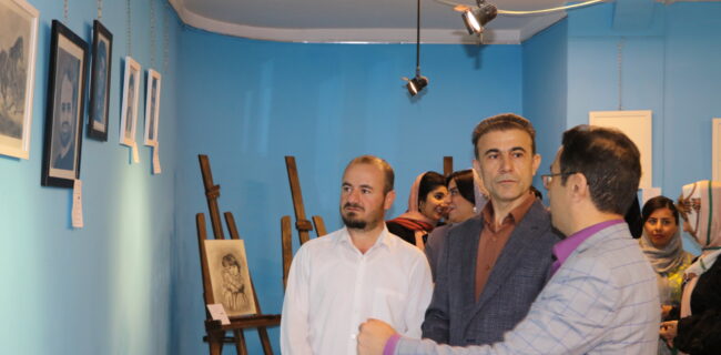 برپایی نمایشگاه هنرهای تجسمی گولان در پیرانشهر برپایی نمایشگاه هنرهای تجسمی گولان در پیرانشهر