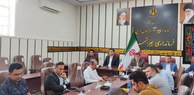 تقدیر از خبرنگاران پیرانشهر بمناسبت روز خبرنگار تقدیر از خبرنگاران پیرانشهر بمناسبت روز خبرنگار